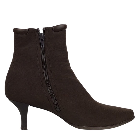 Stuart Weitzman Waterproof Heeled Boots - Picture 3 of 14